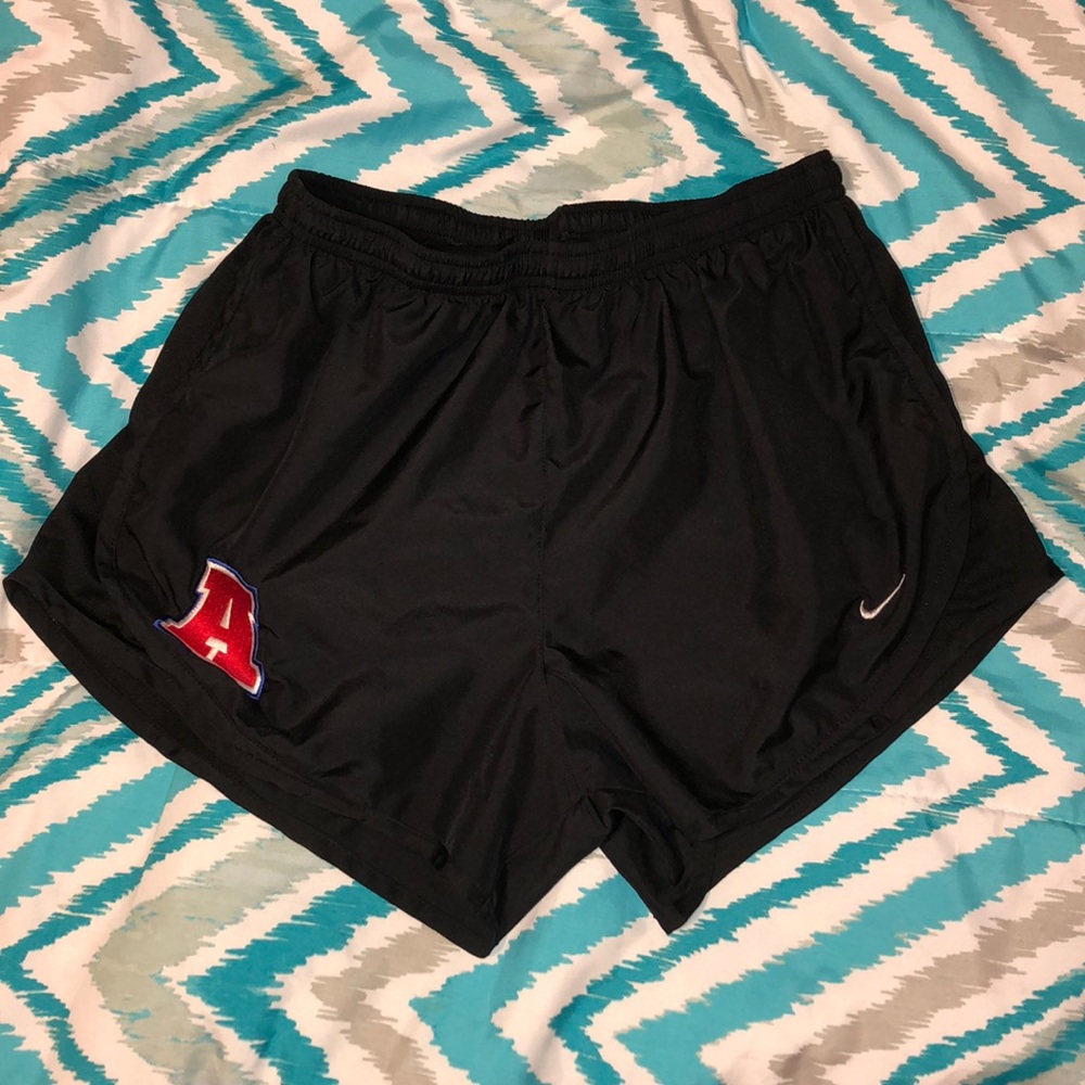 Nike drift Arrowhead running shorts